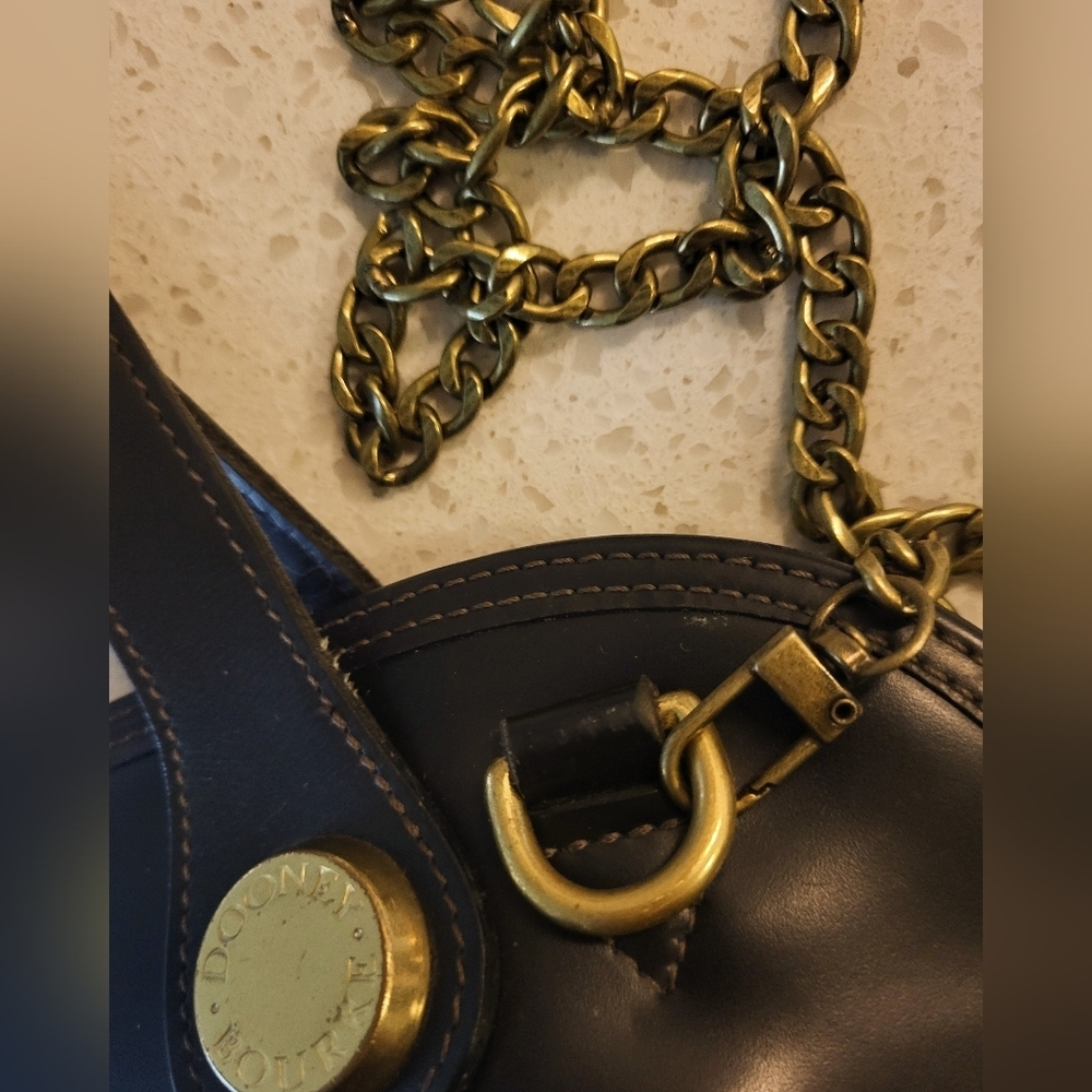 Vintage Dooney & Bourke Black Leather Perforated Cabriolet Satchel Handbag Purse - Picture 7 of 14